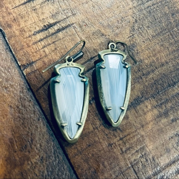 Kendra Scott Necklace Earring Set - Picture 2 of 2